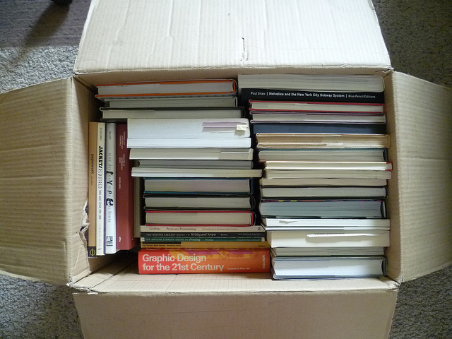 Résultat de recherche d'images pour "box of books"